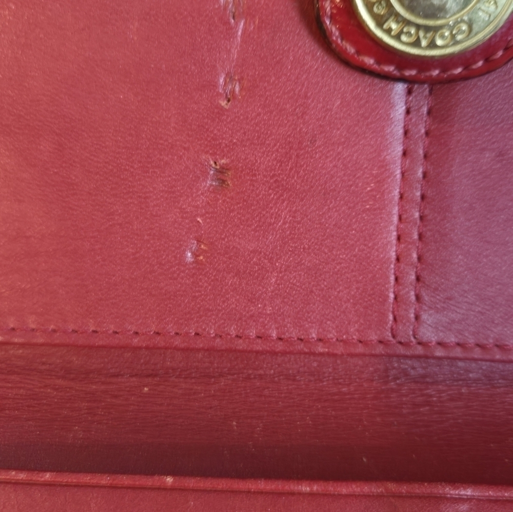 Authentic Coach wallet - Picture 5 of 12